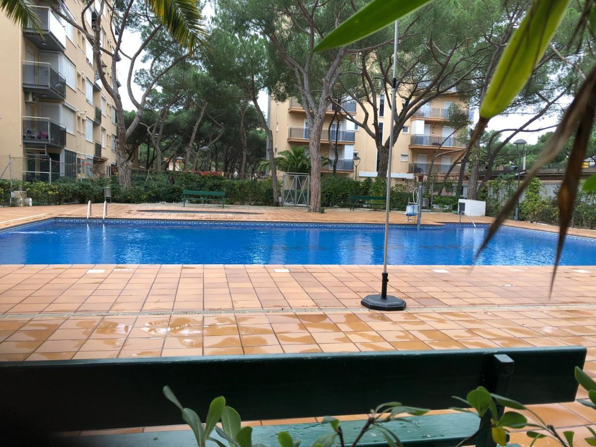 Beta's place - Apartamento primera línea de playa Blanes Exterior foto